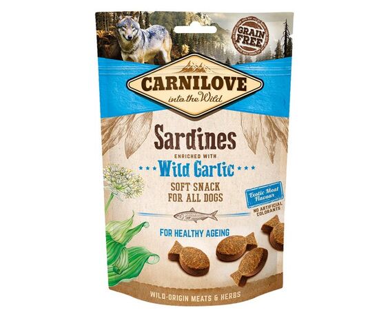 CARNILOVE SEMI MOIST SNACK SARDINES ENRICHED WITH WILD GARLIC - DOG TREAT WITH SARDINES AND GARLIC - 200 G